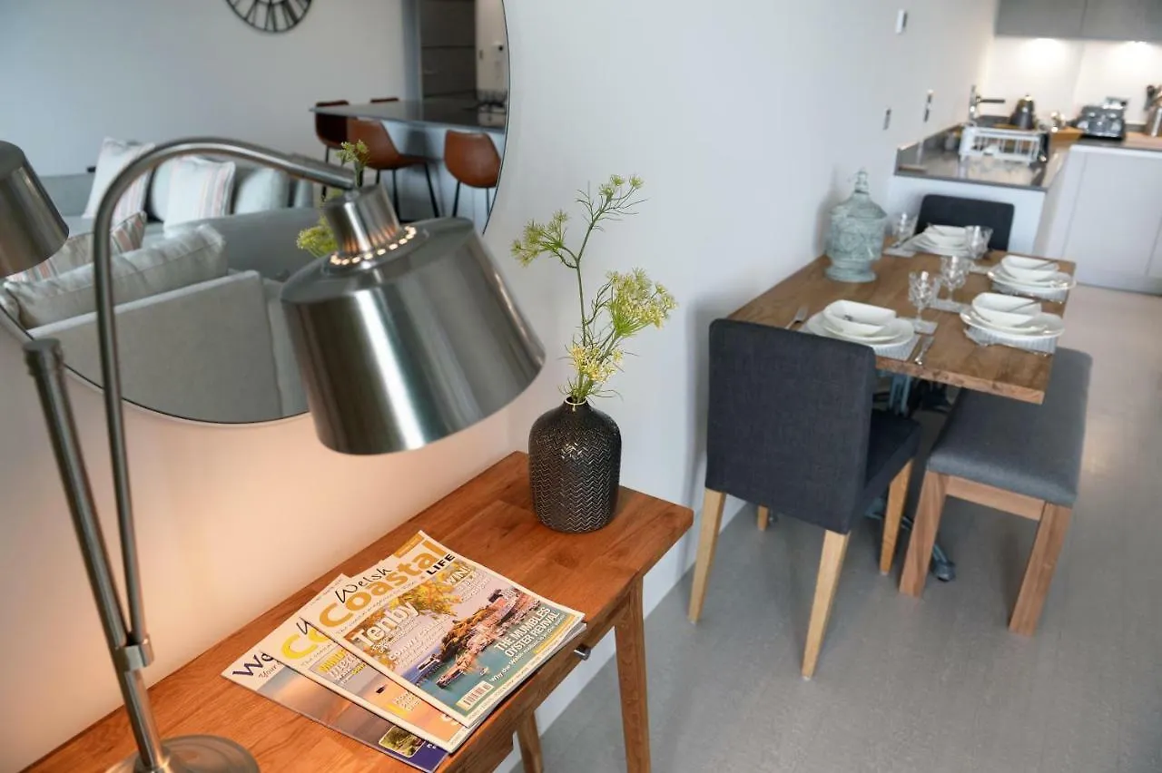 2 Waterstone House Apartment Tenby