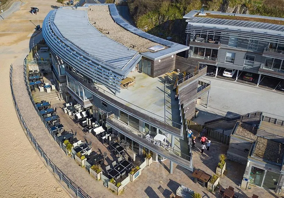 Sea Breeze Apartment Tenby