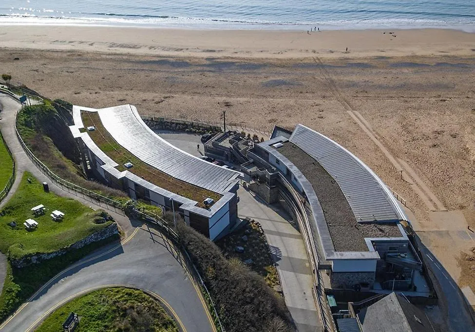 Sea Breeze Tenby