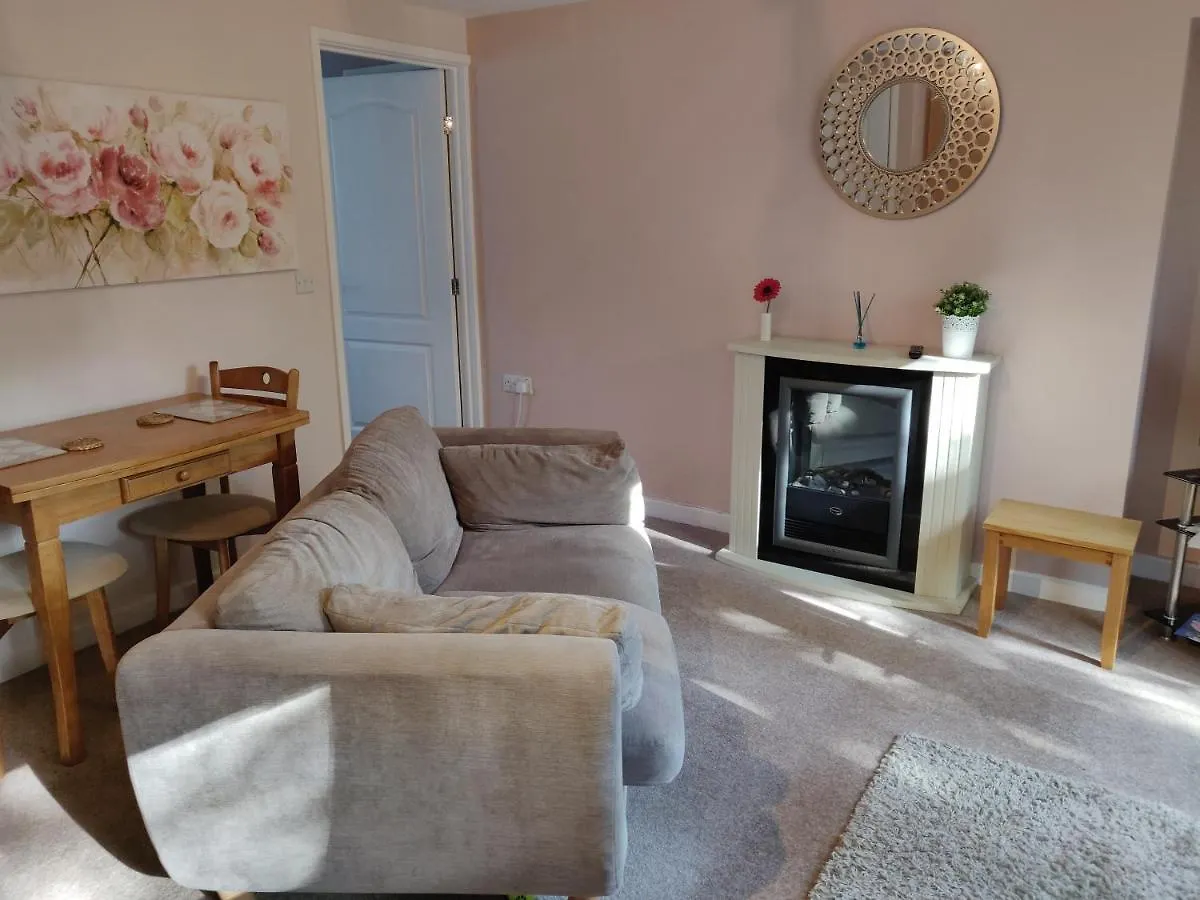 Holiday home Poppy Tenby