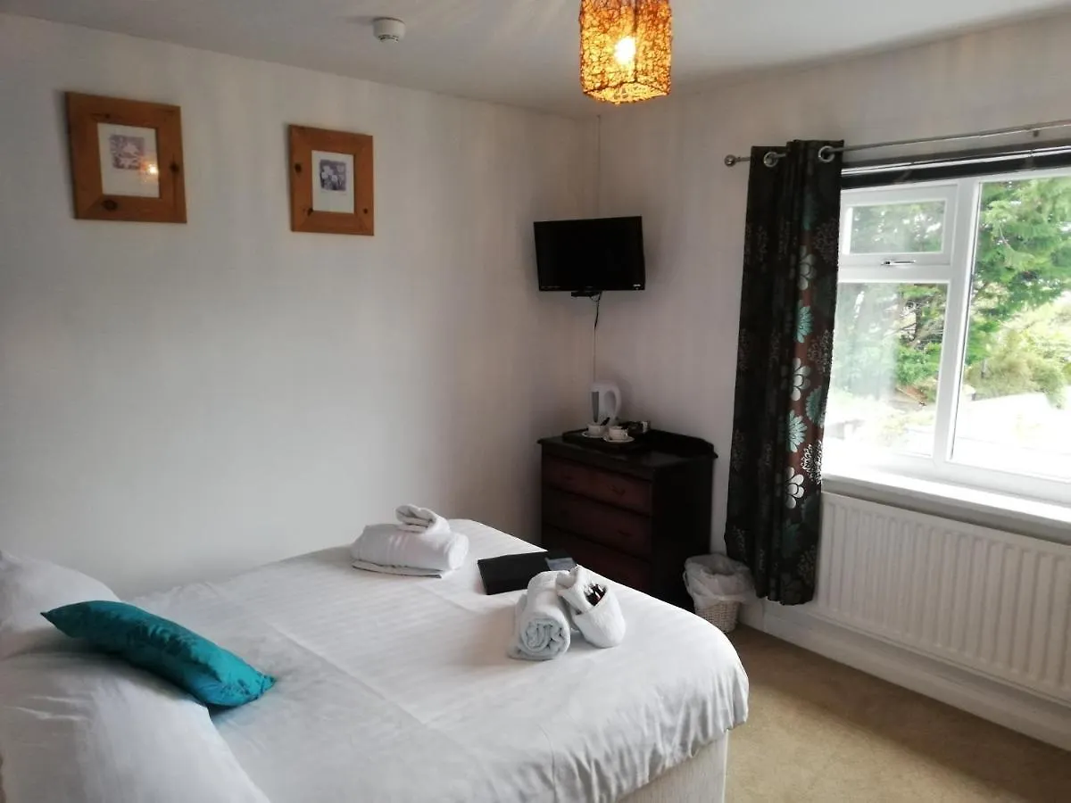 Parsonage Farm 3*