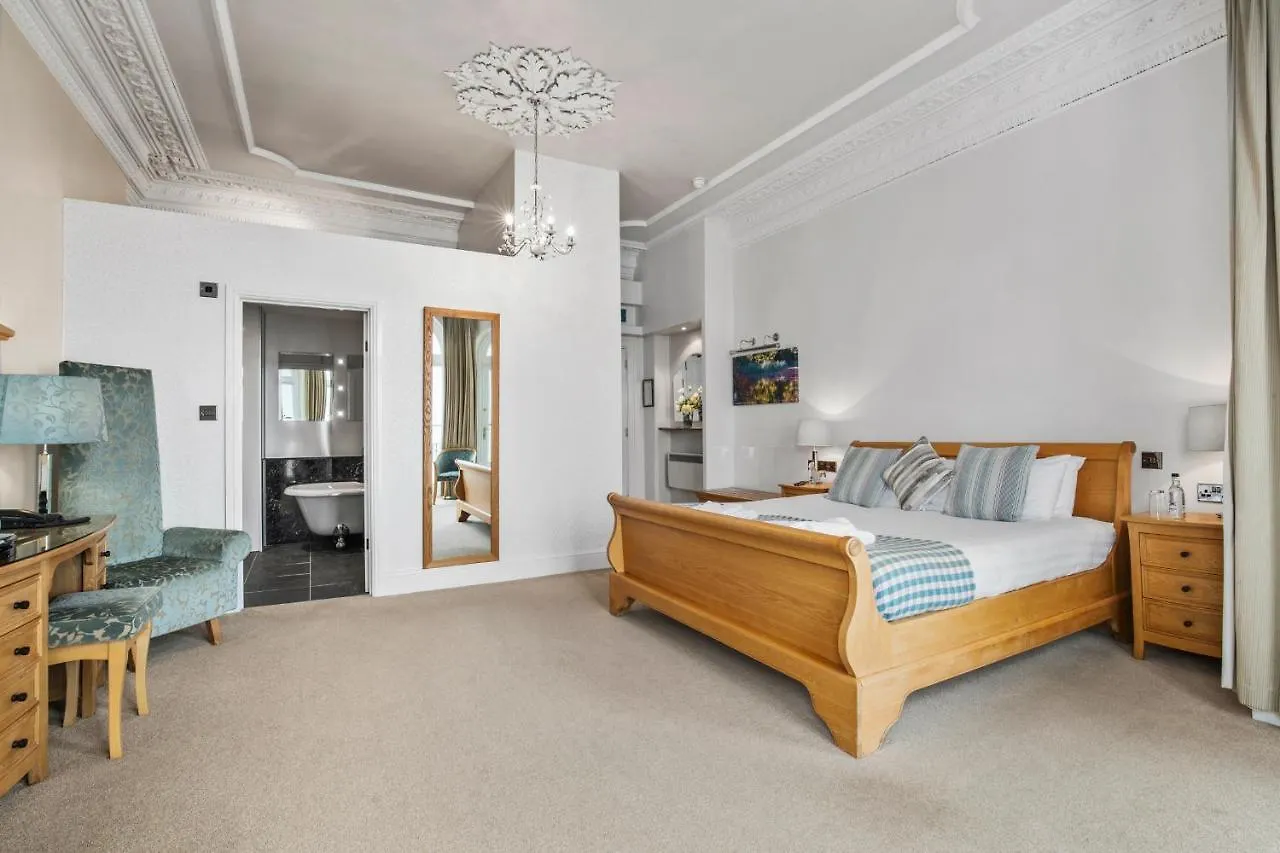 Giltar Hotel Tenby