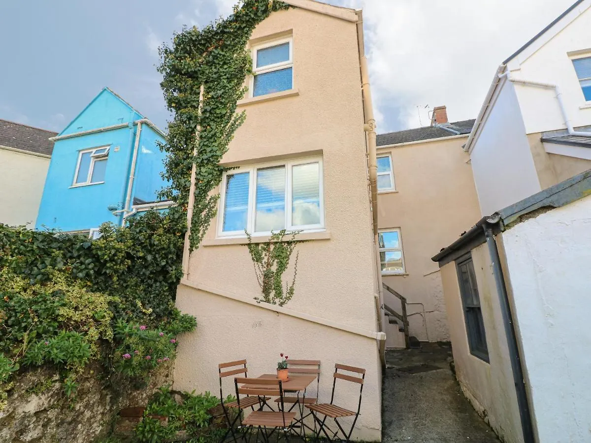 Holiday home Farnborough *