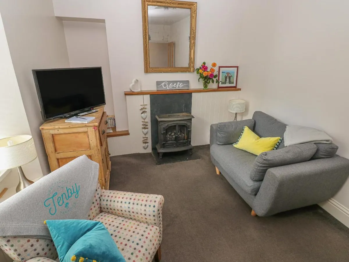 Farnborough Holiday home Tenby