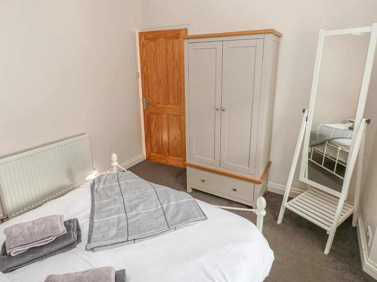 Farnborough Holiday home Tenby