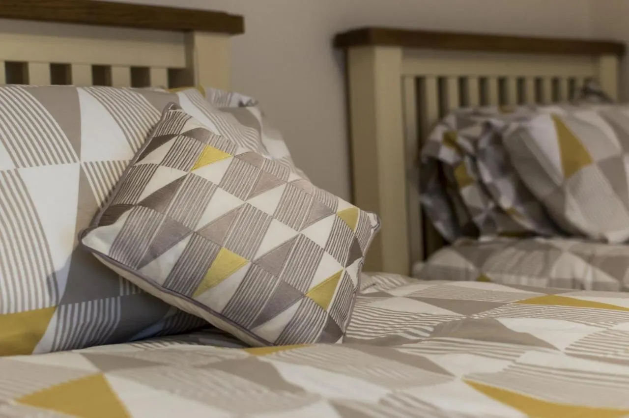 Seagulls Nest - 2 Bedroom - *