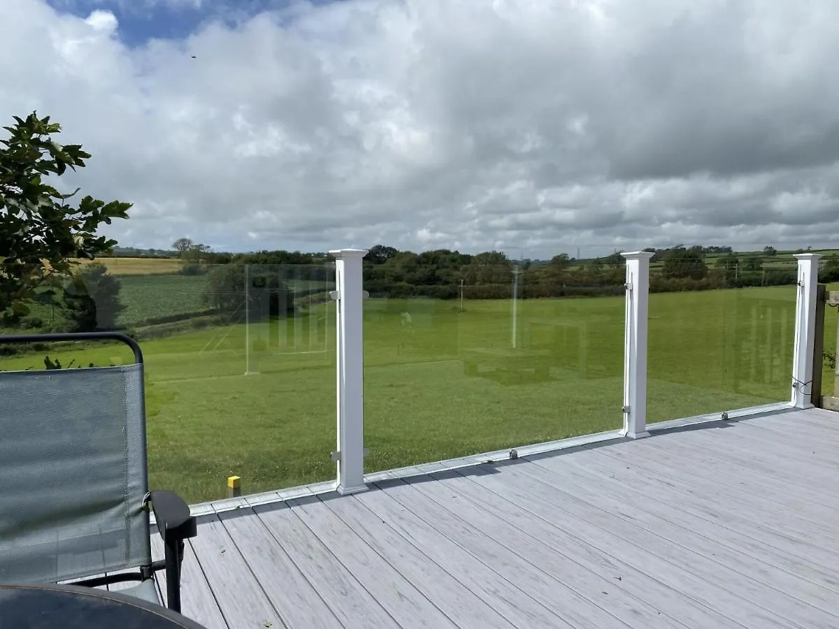 Field View - 3 Bedroom - Saint Florence Holiday home