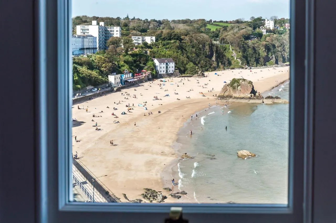 Fisherman's Catch - Two Bedroom Luxury - Tenby