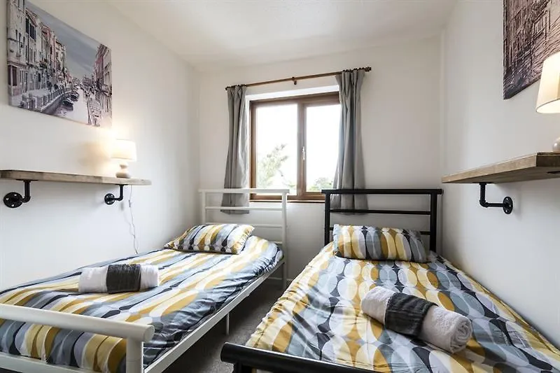 Holiday home Field View - 3 Bedroom - Saint Florence Tenby