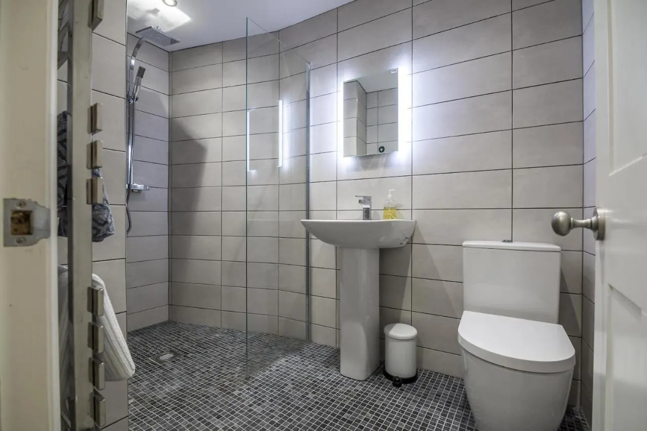 Sea Legs - 2 Bedroom - Windsor House - Apartment