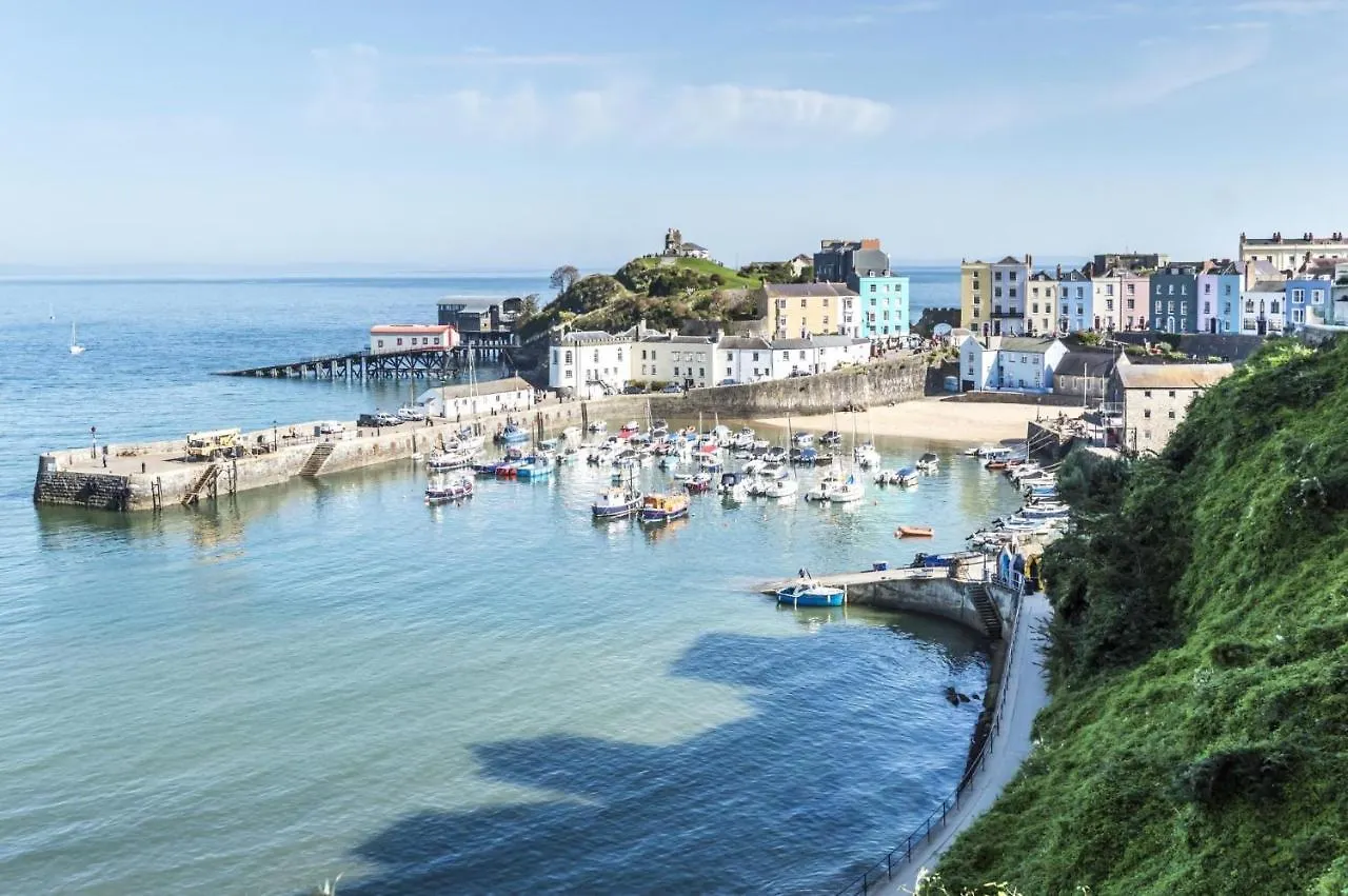 Sea Legs - 2 Bedroom - Windsor House - *