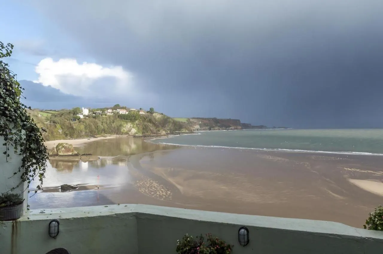 Sea Legs - 2 Bedroom - Windsor House - * Tenby