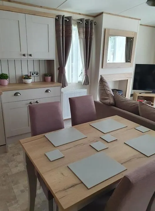Platinum Static Caravan Hire Kiln Park Casa vacanze