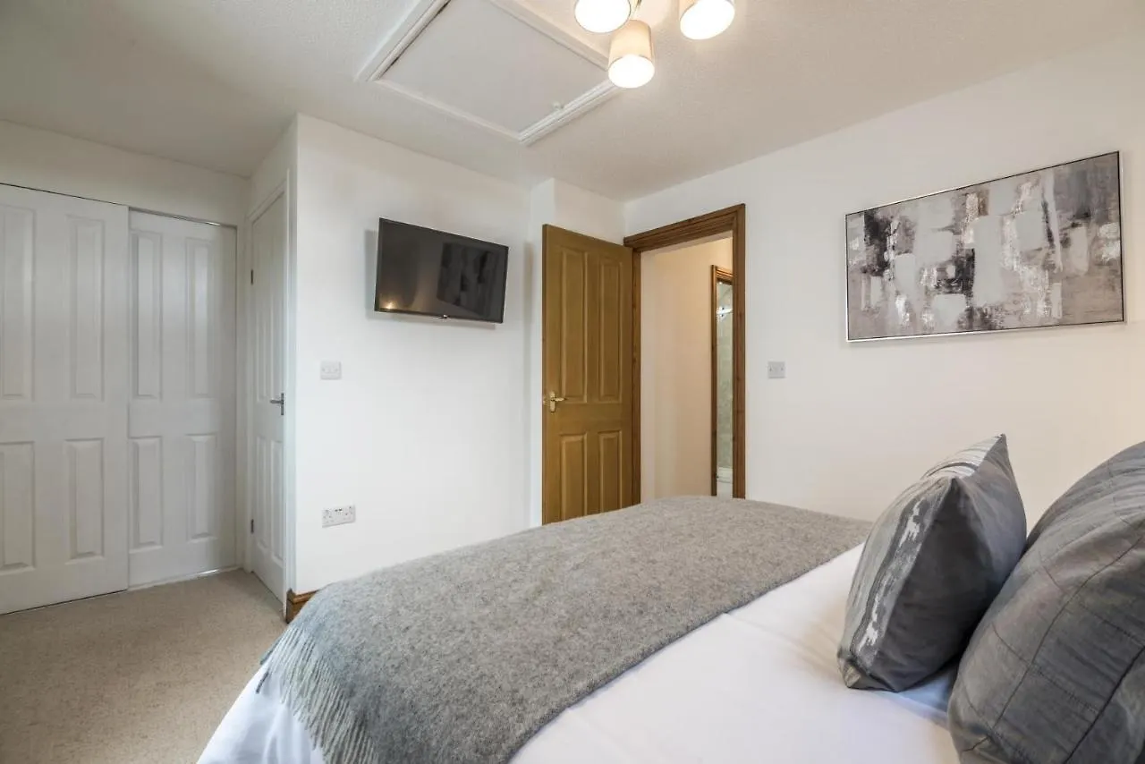 French Fields - 4 Bedroom House - St Florence Holiday home Tenby