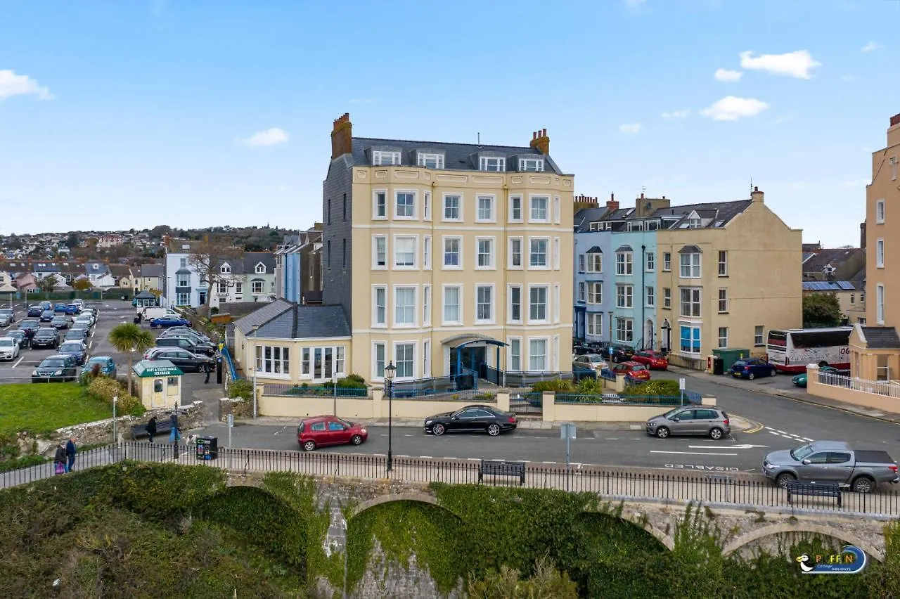 Apartment 2 South Beach Court - Beach Front Tenby