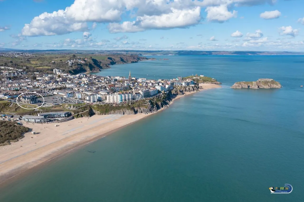 Apartment 8 Waterstone House - Luxury Apartment, Sea Views, Pet Friendly Tenby