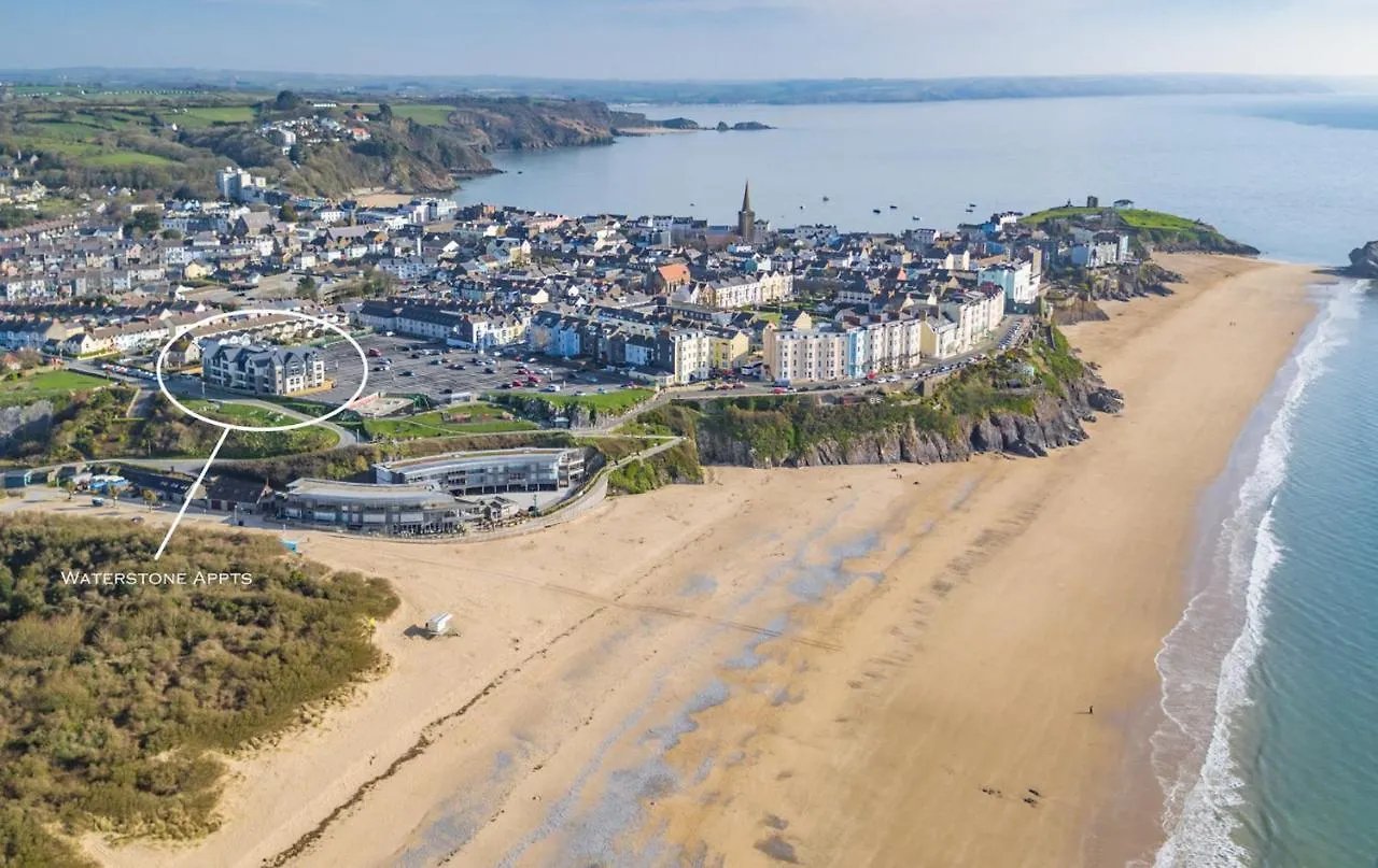 8 Waterstone House - Luxury Apartment, Sea Views, Pet Friendly Apartment