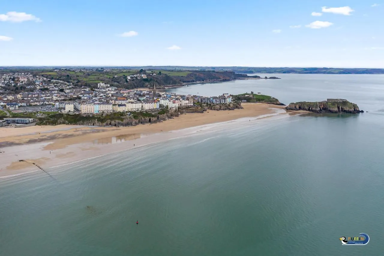Apartment 2 South Beach Court - Beach Front Tenby