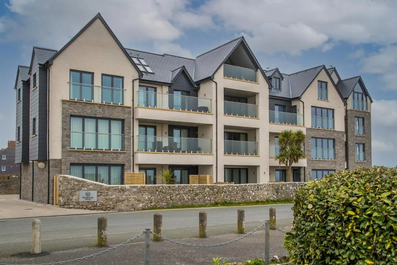 8 Waterstone House - Luxury Apartment, Sea Views, Pet Friendly Apartment *