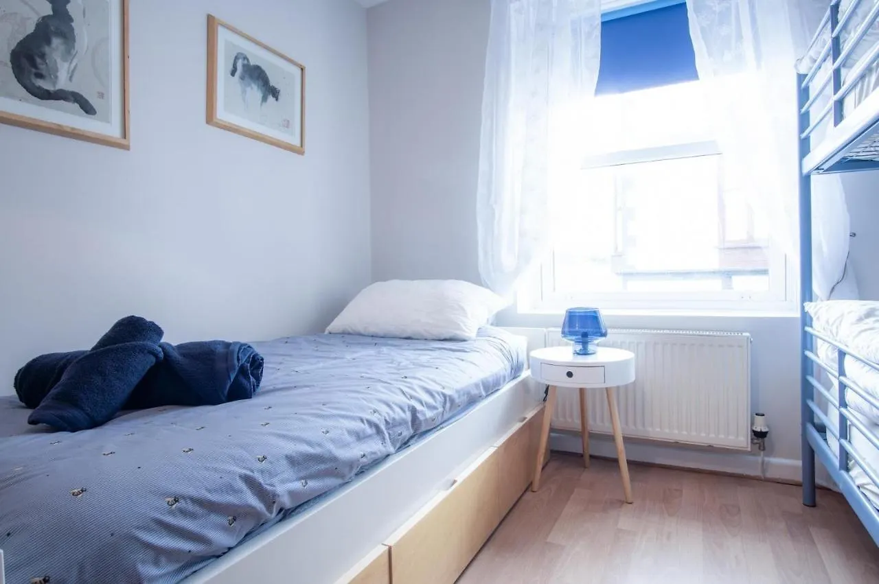 Starfish - 2 Bedroom - Apartamento Tenby