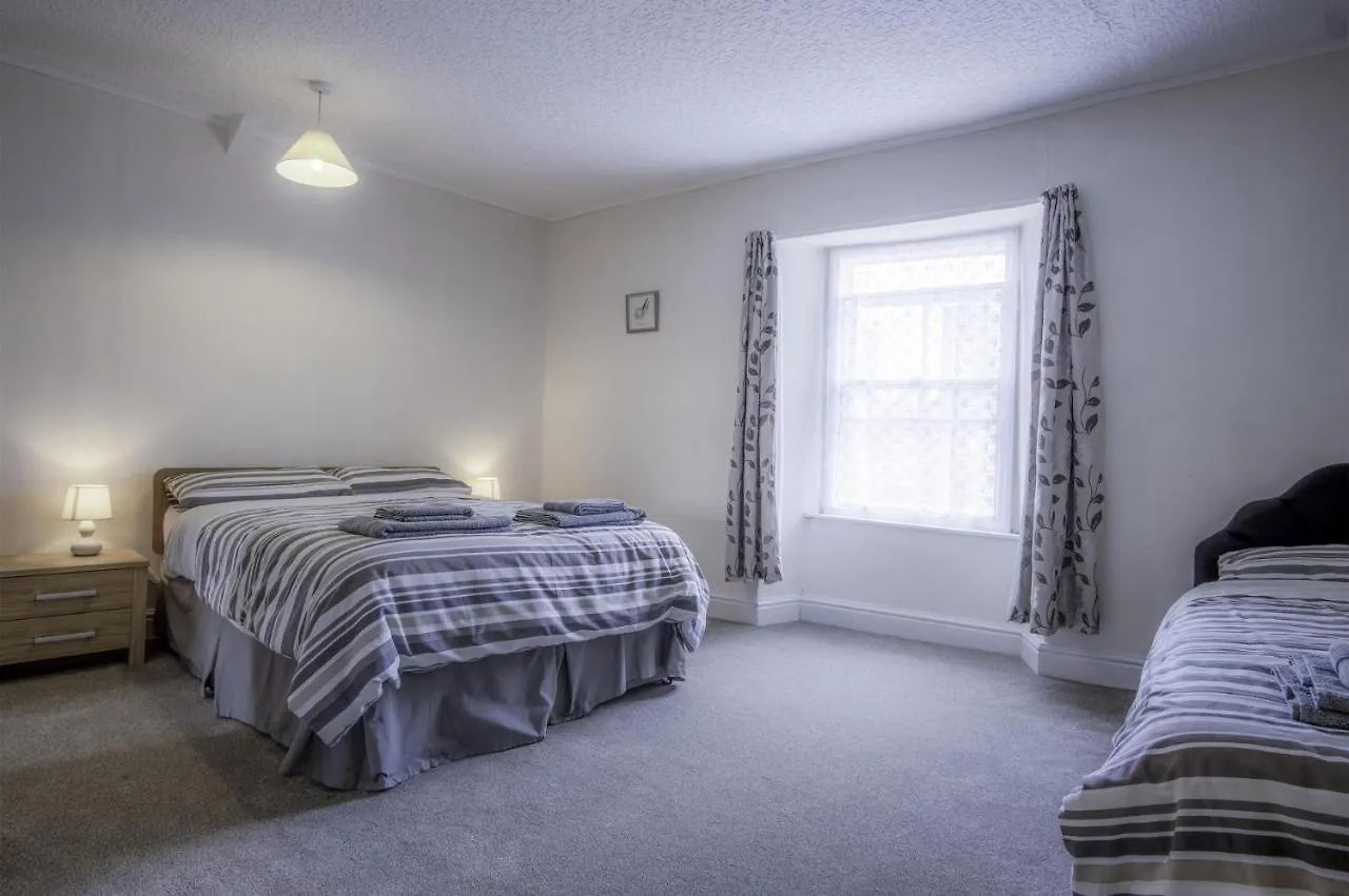 Dragons Den - 2 Bedroom -