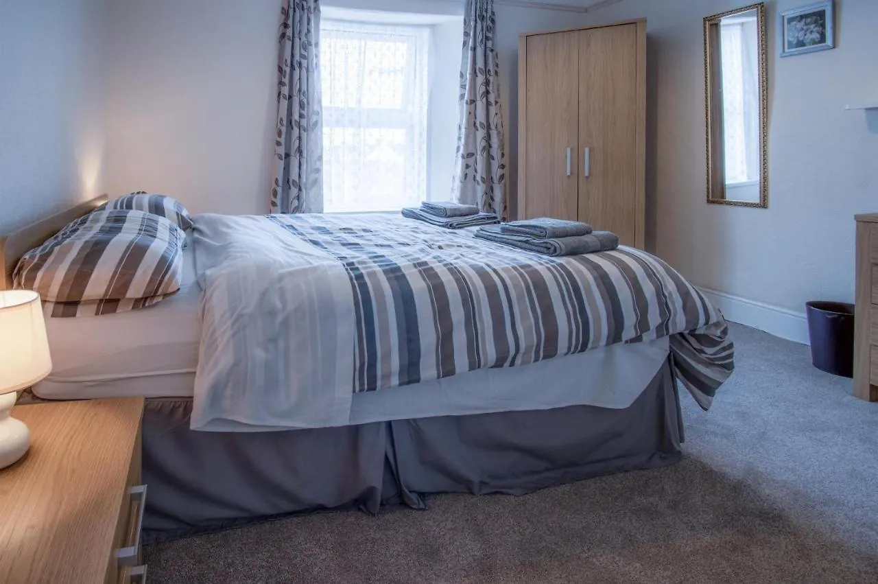 Dragons Den - 2 Bedroom -