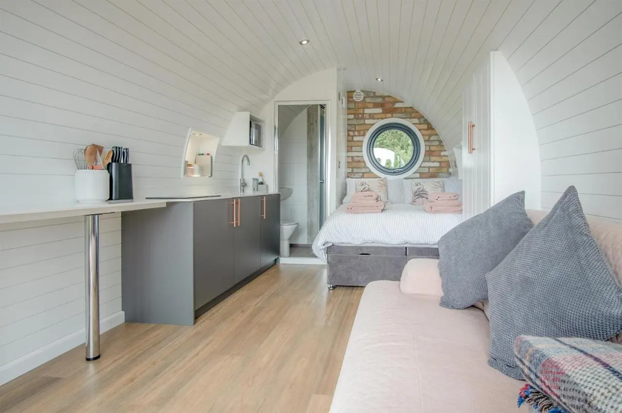 Hideaway - 1 Bedroom Pod - St Florence Apartmán