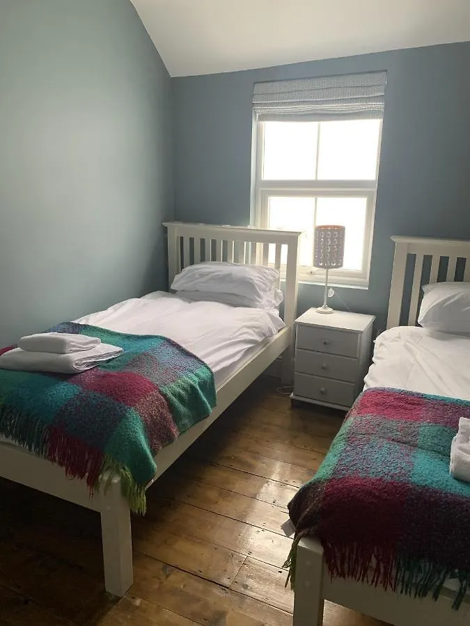 Beautiful House, Pets Allowed
