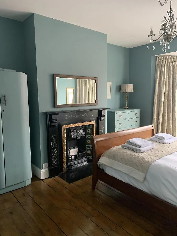 Beautiful House, Pets Allowed Holiday home Tenby