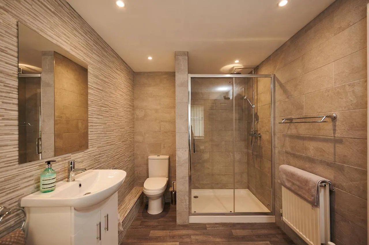 Holiday home Sea Gem- Beautiful Family With Stunning Sea Views & Garden Tenby