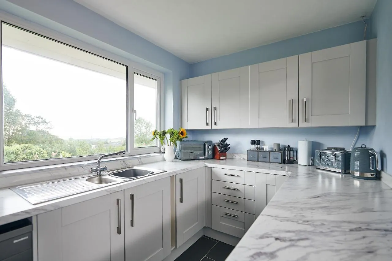 Holiday home Sea Gem- Beautiful Family With Stunning Sea Views & Garden Tenby