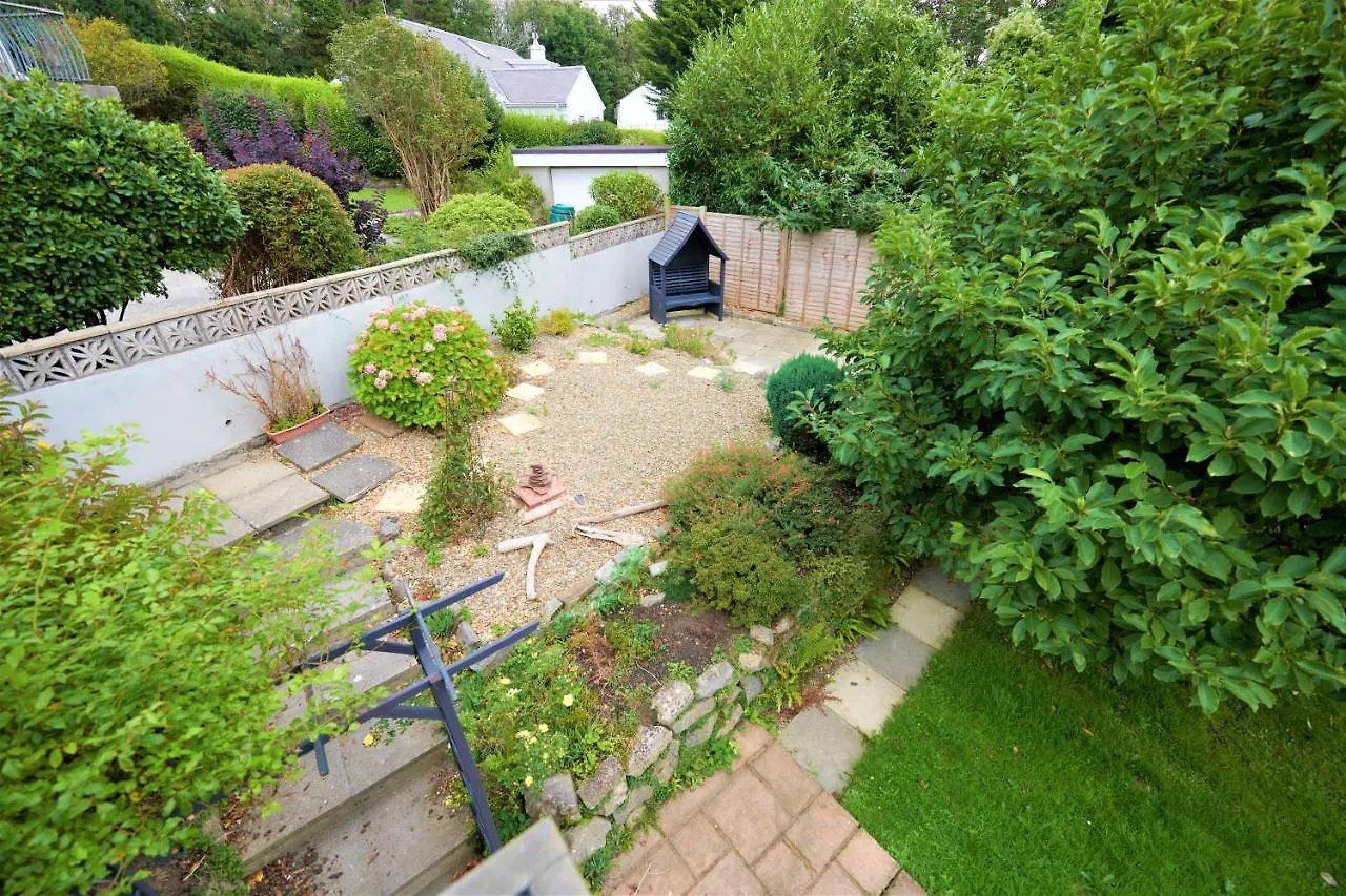 Sea Gem- Beautiful Family With Stunning Sea Views & Garden