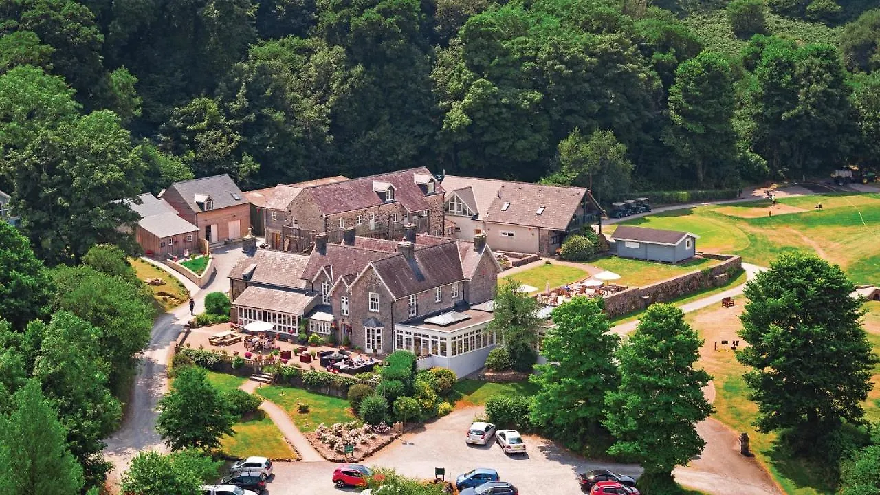 Trefloyne Manor Tenby