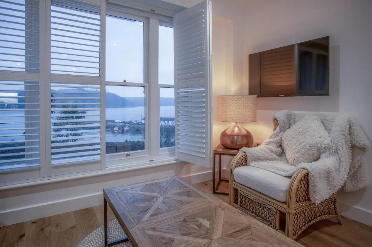 아파트 Midnight - 2 Bedroom Apartment - Tenby