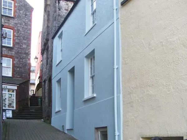 1 Quay Hill Holiday home *
