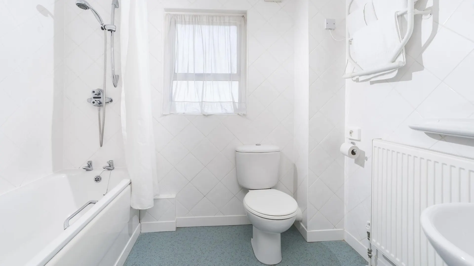 Imperial 3* Tenby