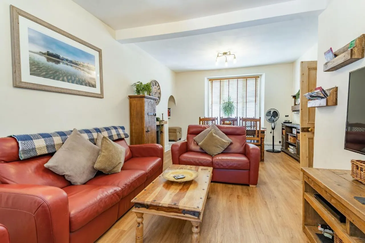 Dringarth Tenby