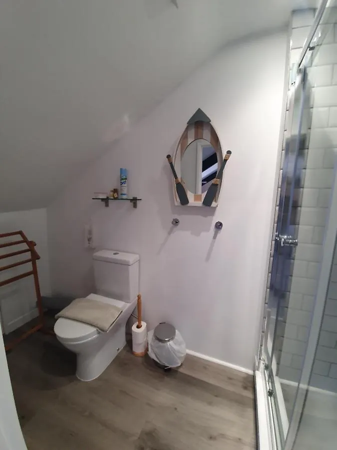 Beachcomber Bed and breakfast Tenby
