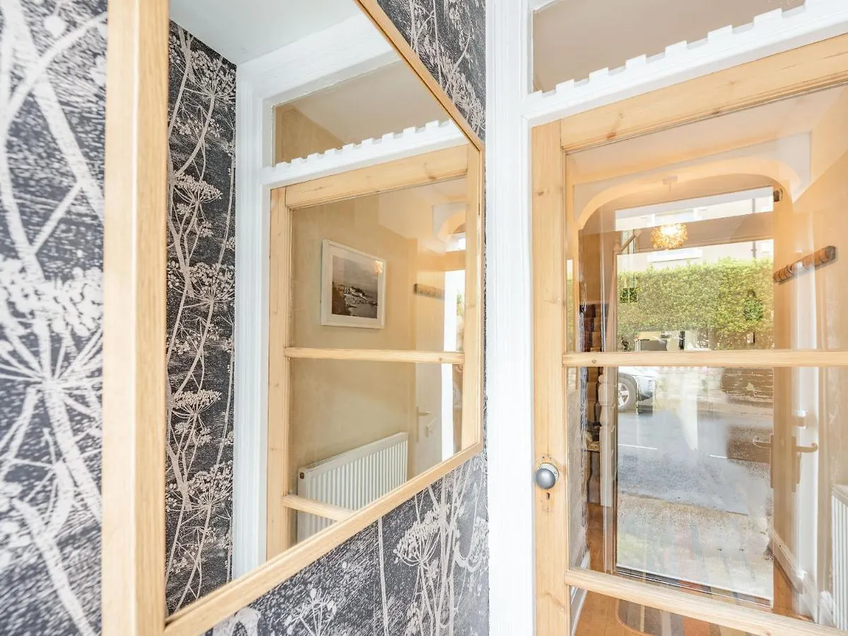 Semesterbostad Barafundle House Tenby