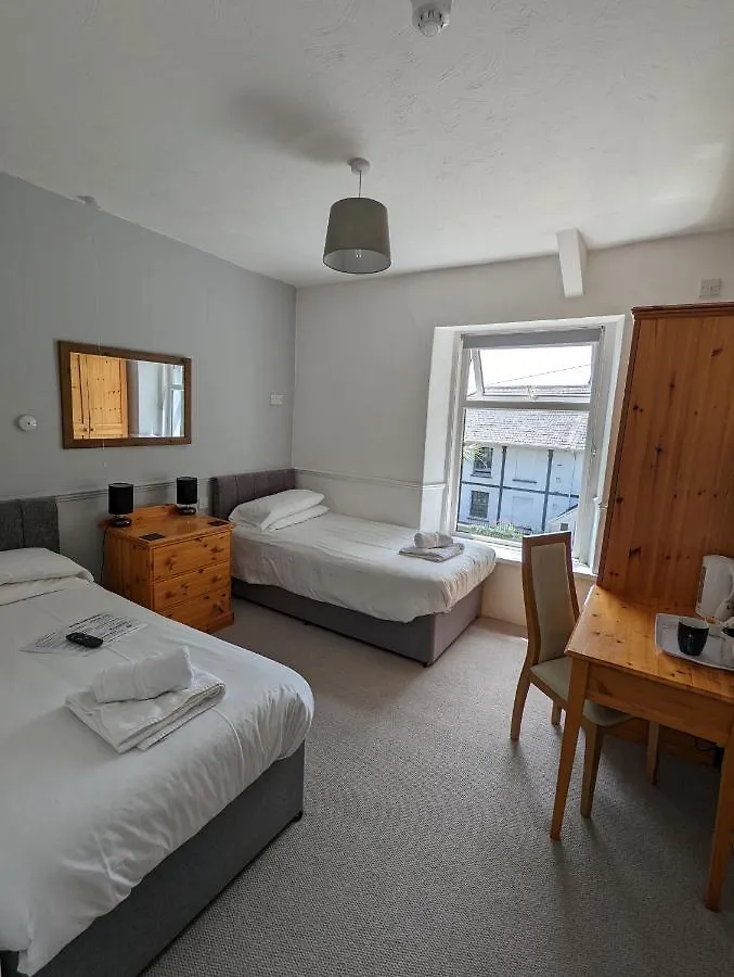 Court Guest house 3*