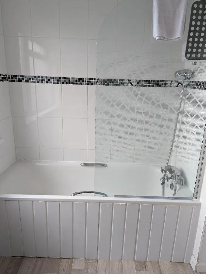 Guest house Court 3*