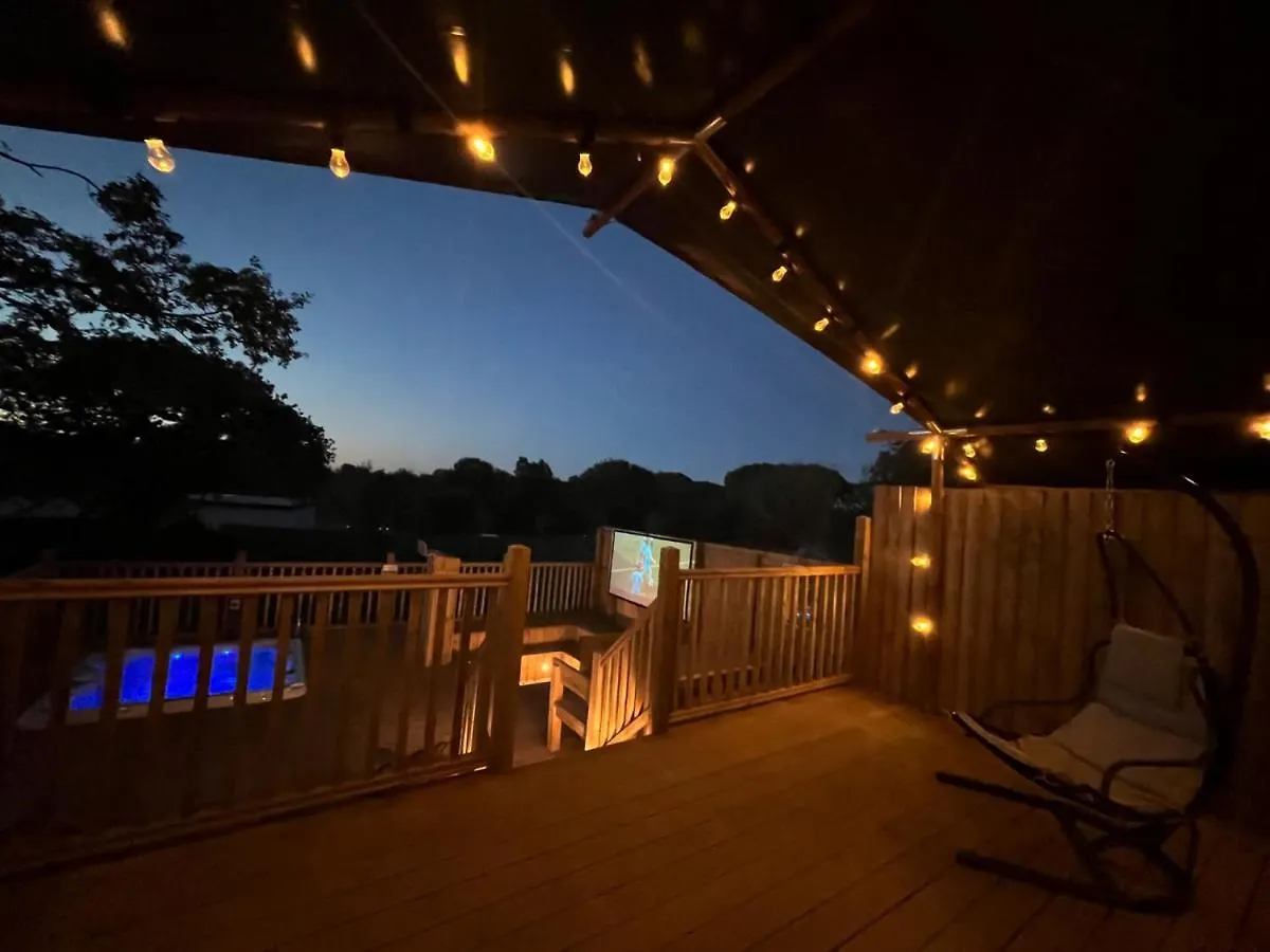 Aladdin Safari Tent *