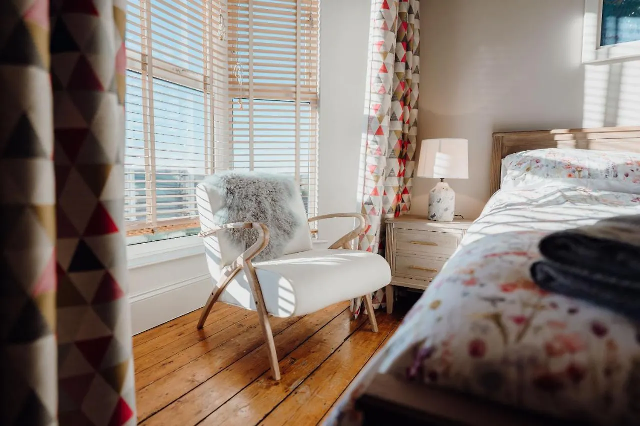 Holiday home No4 Queens Parade Close To South