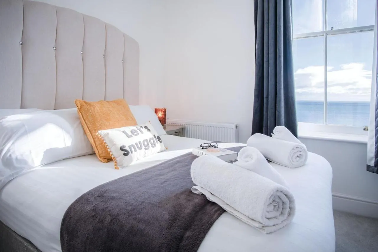 Caldey View - Luxury 2 Bedroom - Panorama - Tenby