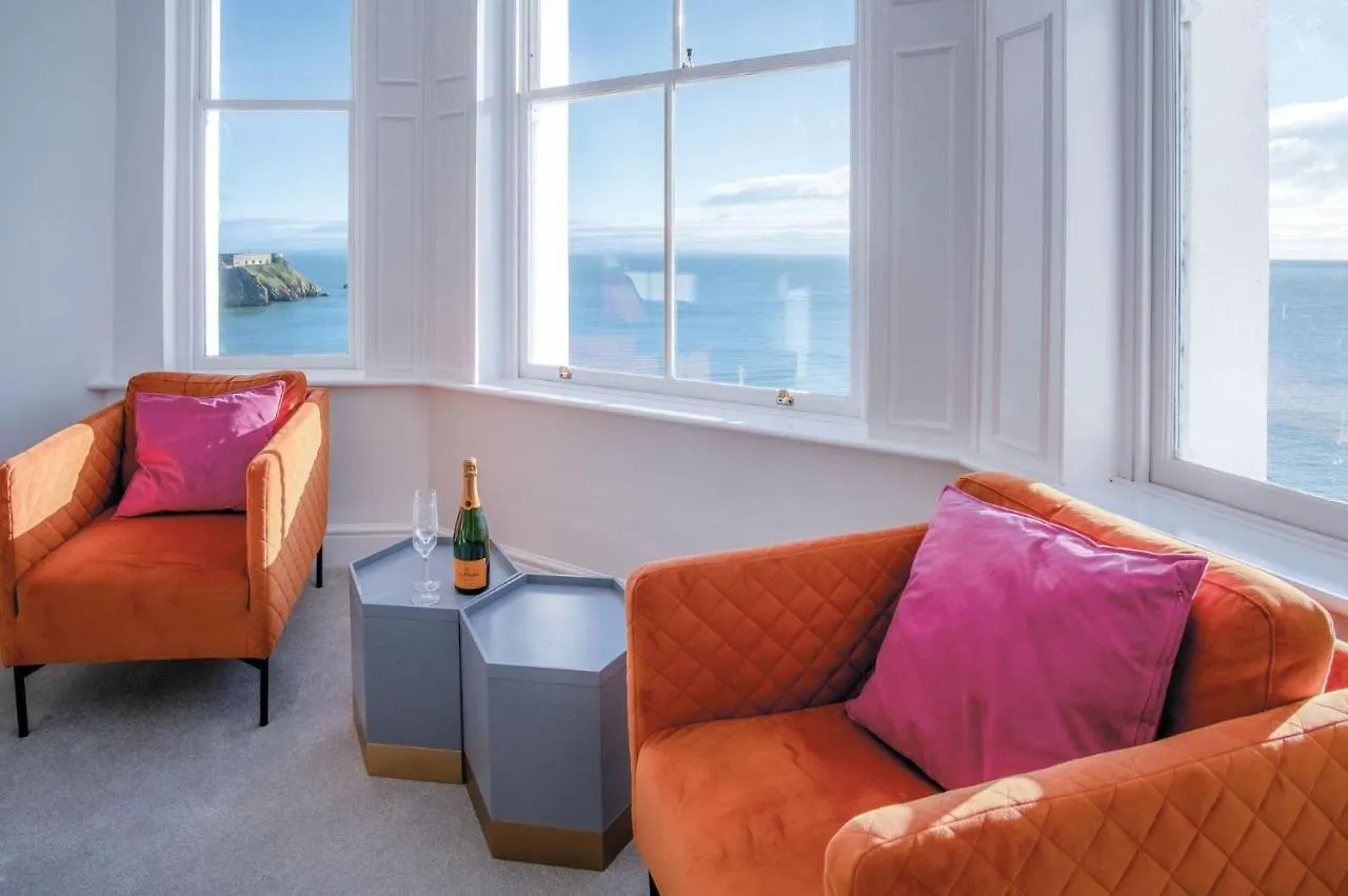 Apartment Caldey View - Luxury 2 Bedroom - Panorama - Tenby
