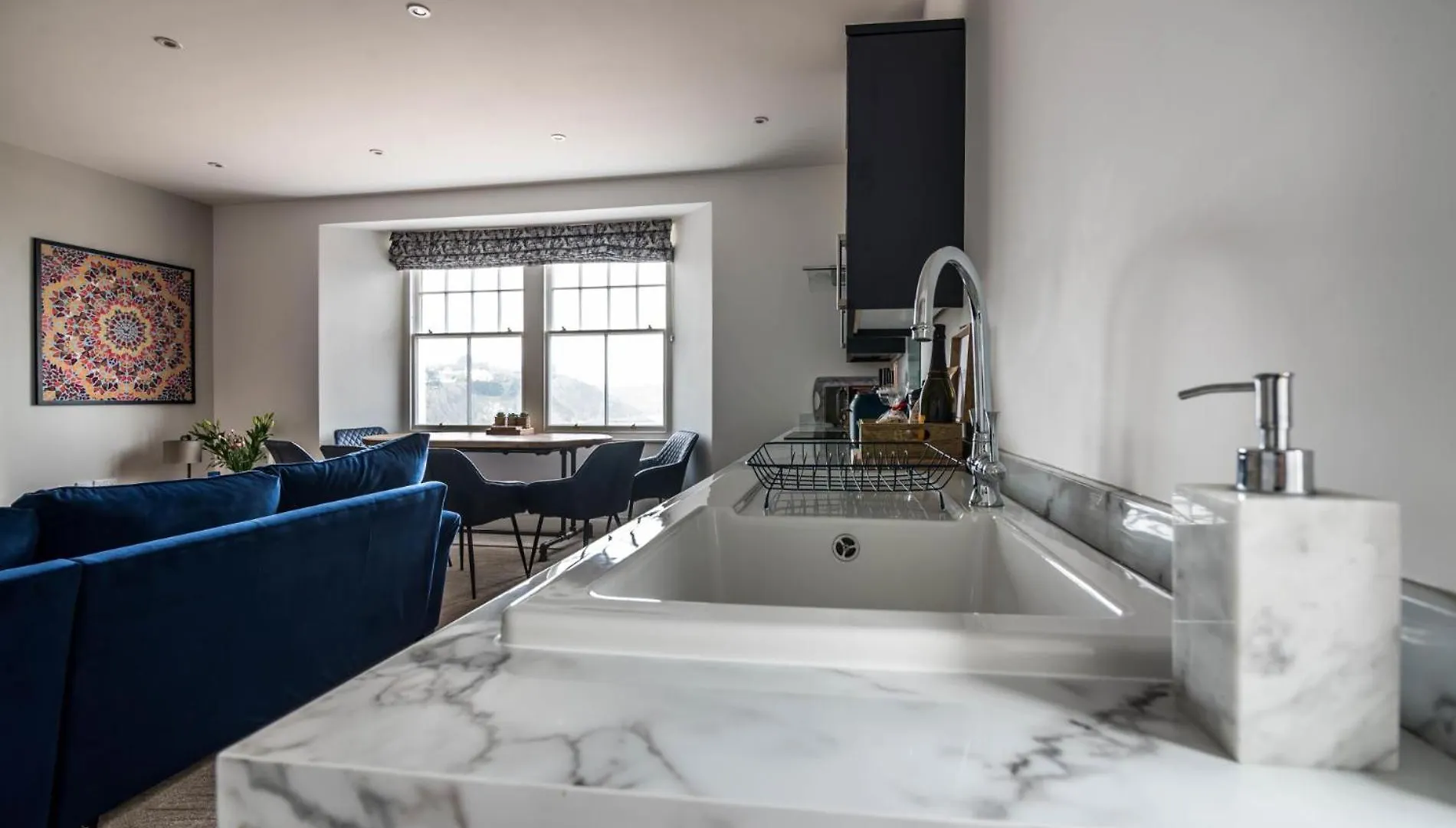 Lady - 2 Bedroom - *