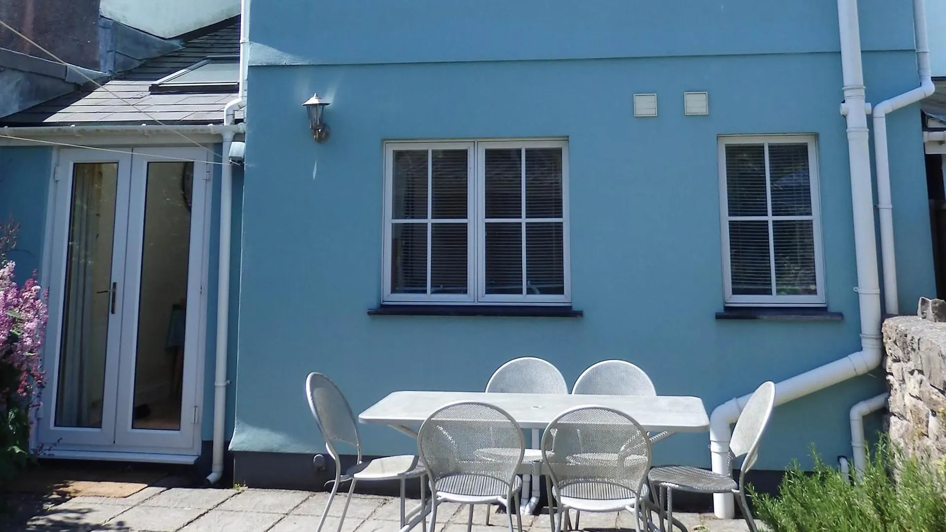 South Seas Tenby