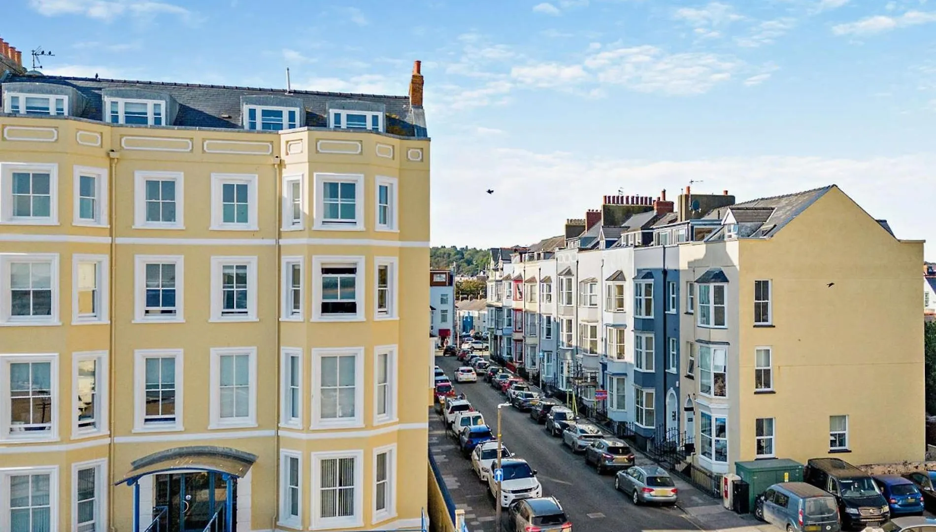2 Bed In 94175 * Tenby