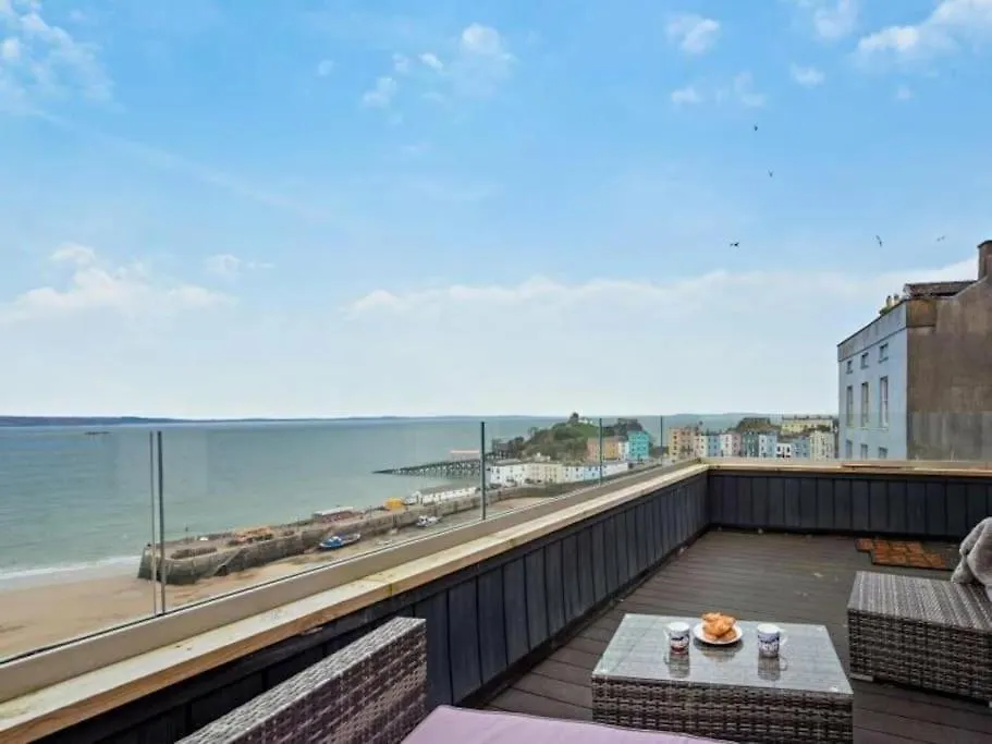 Apartment Royal Victoria Court 11,