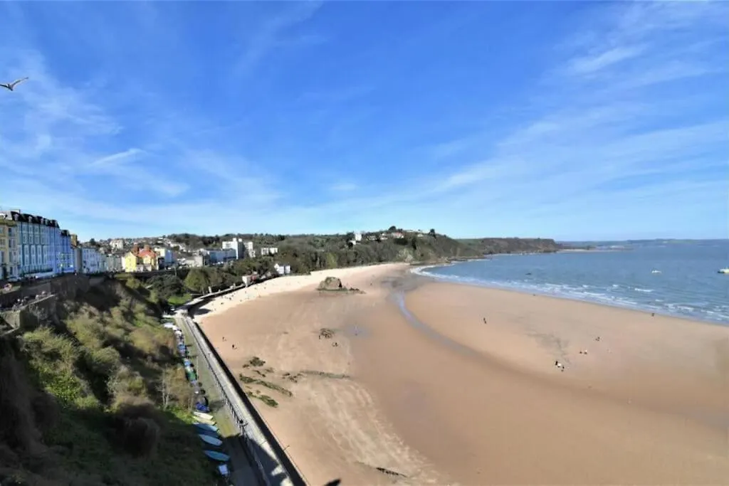 Apartment Royal Victoria Court 11, Tenby